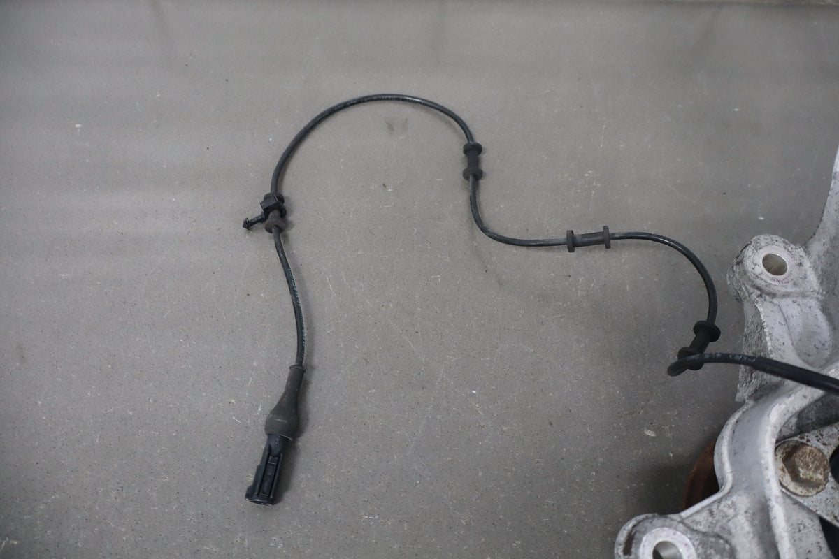 2010-2013 Jaguar XJ L Portfolio Left Front Spindle
