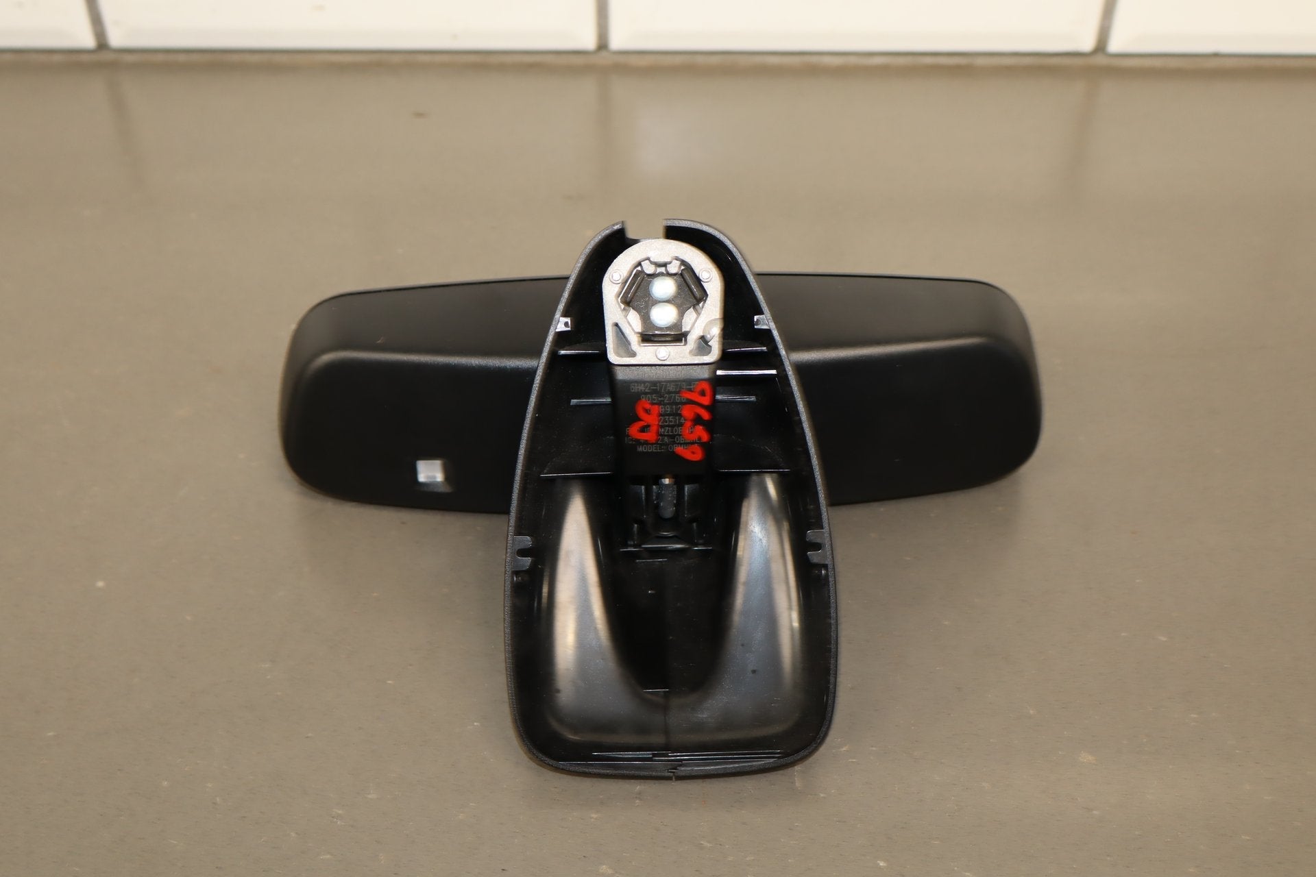 2010-2013 Jaguar XJ L Portfolio Rear View Mirror