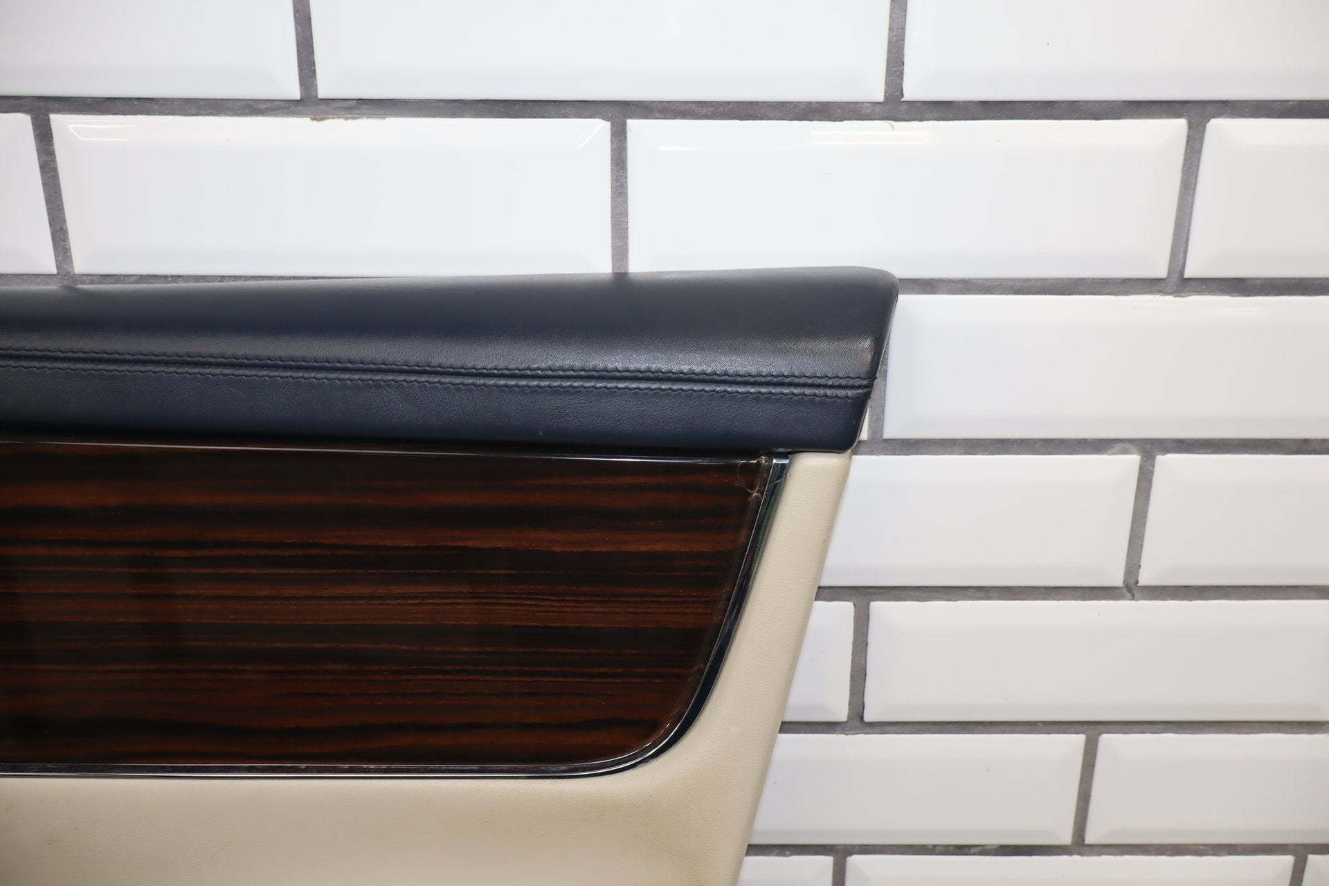 2010-2013 Jaguar XJ L Portfolio Right Front Interior Trim Panel Ivory IVNA