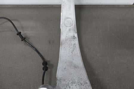 2010-2013 Jaguar XJ L Portfolio Right Front Spindle