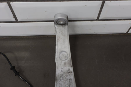 2010-2013 Jaguar XJ L Portfolio Right Front Spindle