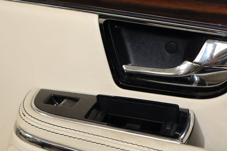 2010-2013 Jaguar XJ L Portfolio Right Rear Door Panel Ivory IVNA