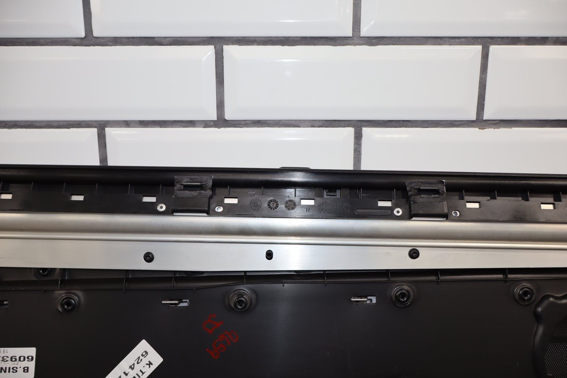 2010-2013 Jaguar XJ L Portfolio Right Rear Door Panel Ivory IVNA