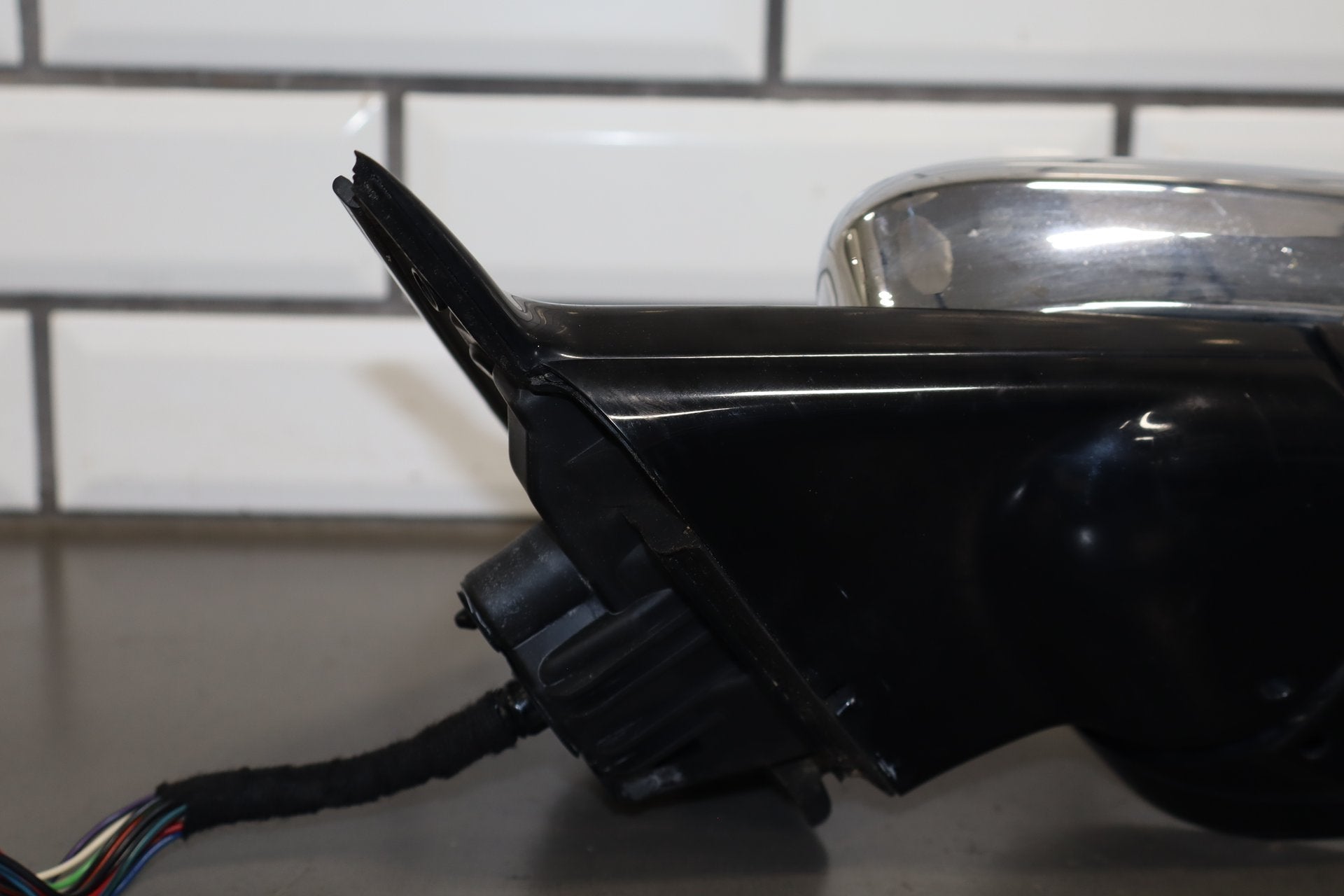 2010-2013 Jaguar XJ Left Door Mirror Rhodium Silver RDSL