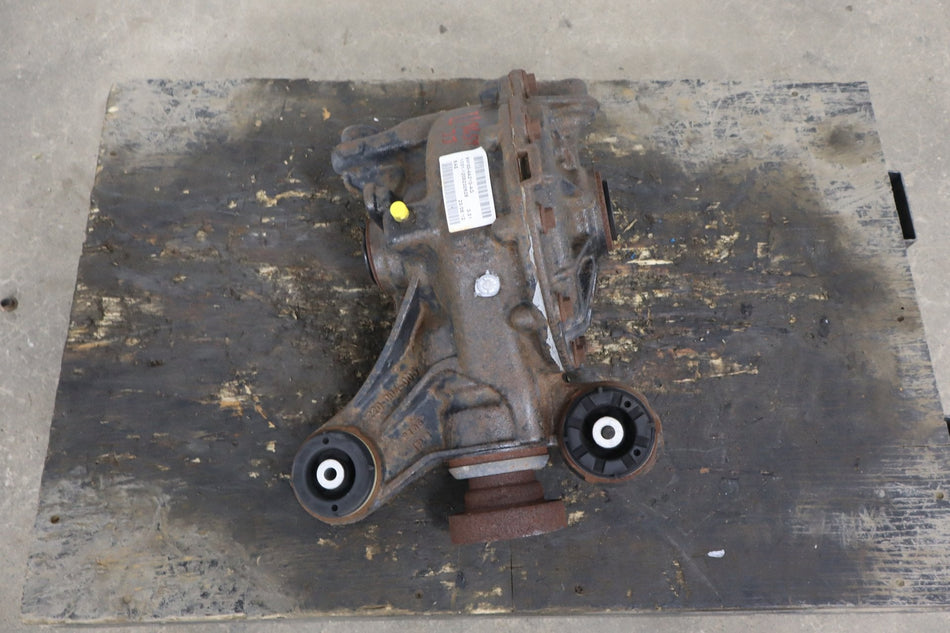2010-2013 Jaguar XJ Rear Differential Carrier Assembly OEM 3.31 Ratio