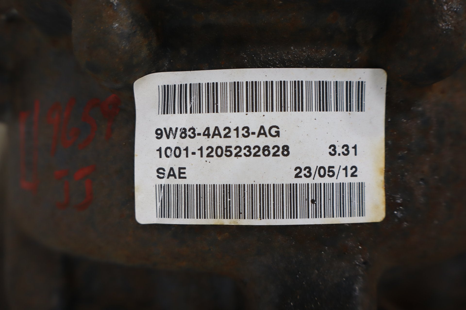 2010-2013 Jaguar XJ Rear Differential Carrier Assembly OEM 3.31 Ratio