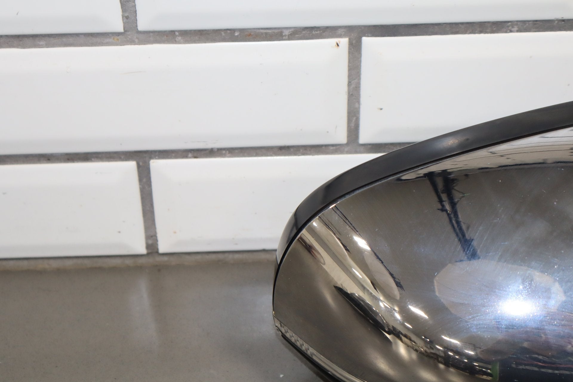 2010-2013 Jaguar XJ Right Door Mirror Rhodium Silver RDSL