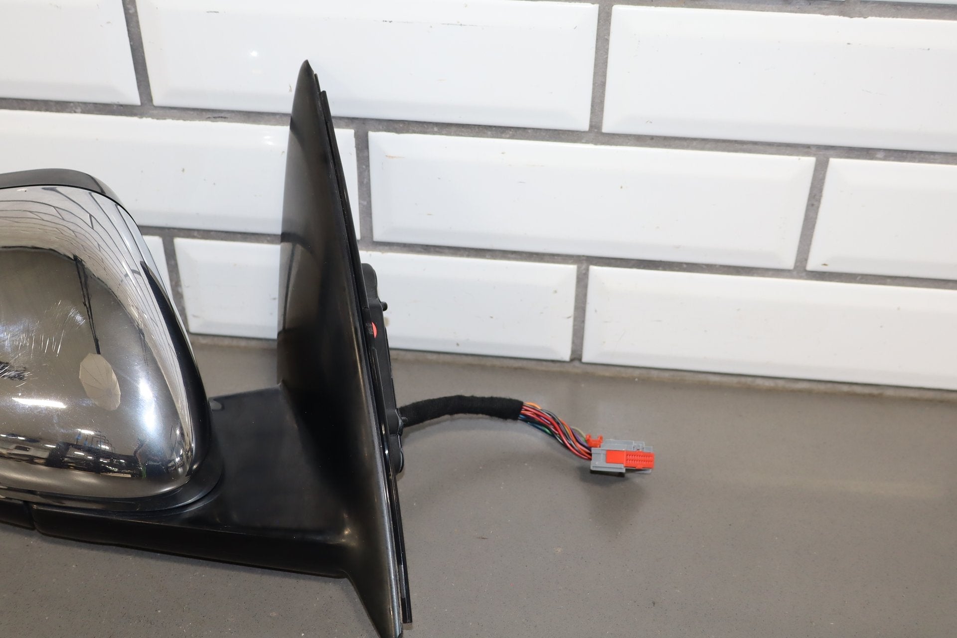 2010-2013 Jaguar XJ Right Door Mirror Rhodium Silver RDSL