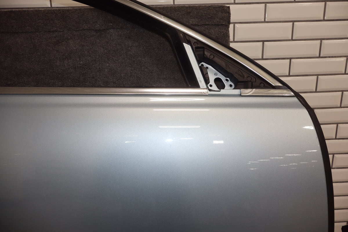 2010-2013 Jaguar XJ Right Front Door Rhodium Silver RDSL