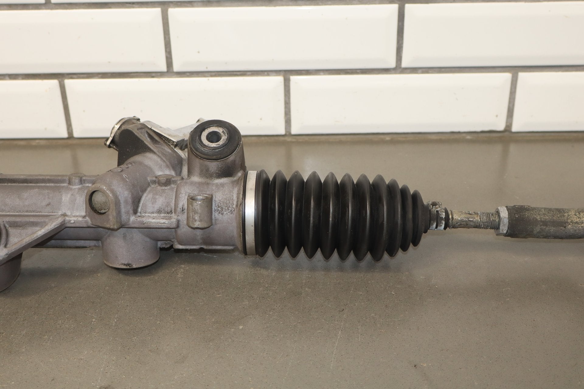 2010-2013 Jaguar XJ Steering Gear OEM