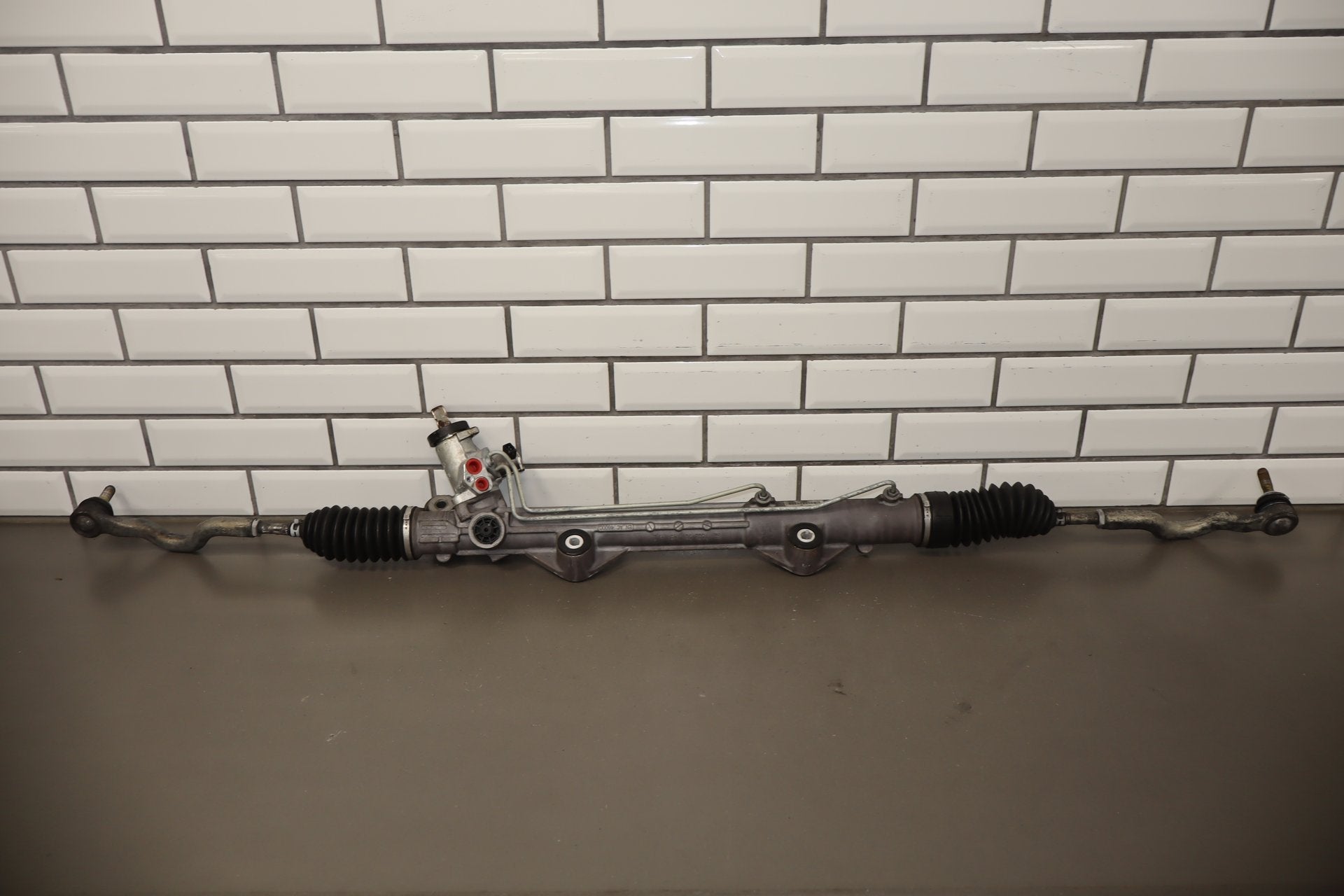 2010-2013 Jaguar XJ Steering Gear OEM