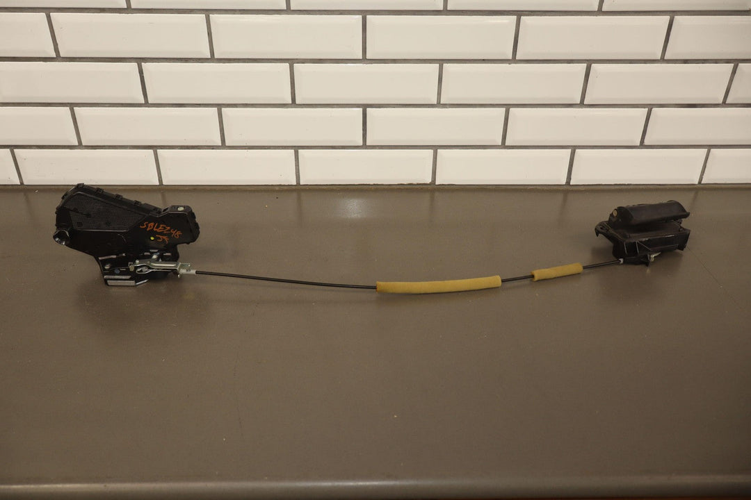 2010 - 2013 Lexus GX460 Back Door/Hatch Latch W/Exterior Handle