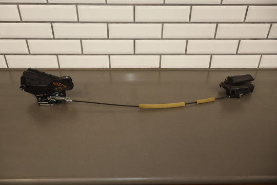 2010 - 2013 Lexus GX460 Back Door/Hatch Latch W/Exterior Handle