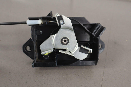 2010 - 2013 Lexus GX460 Back Door/Hatch Latch W/Exterior Handle