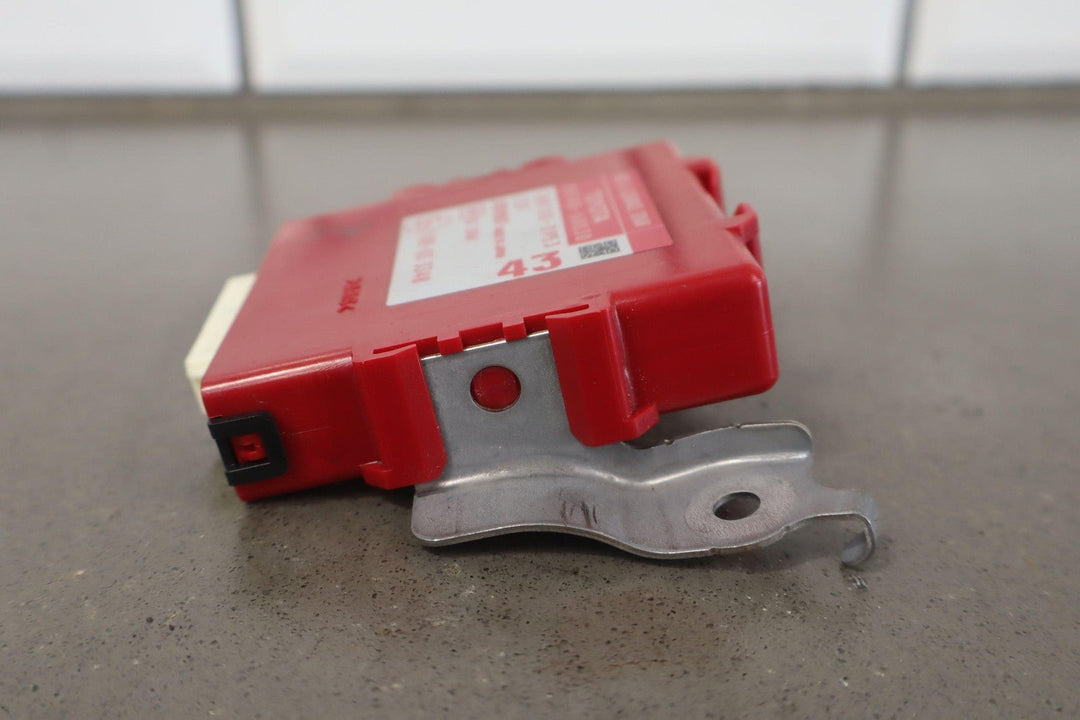 2010 - 2013 Lexus GX460 Driver Park Assist Control Module