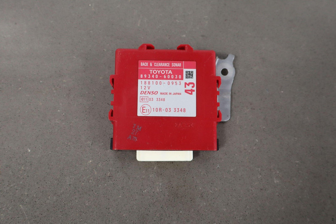 2010 - 2013 Lexus GX460 Driver Park Assist Control Module