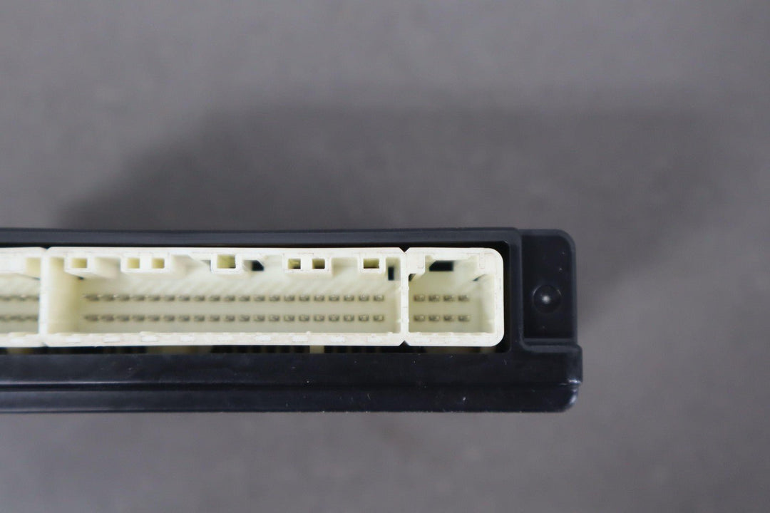 2010 - 2013 Lexus GX460 HVAC Amplifier Control Module