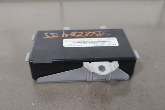 2010 - 2013 Lexus GX460 Mayday Battery Control Module