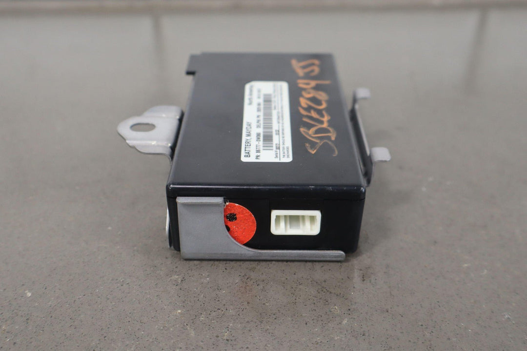 2010 - 2013 Lexus GX460 Mayday Battery Control Module