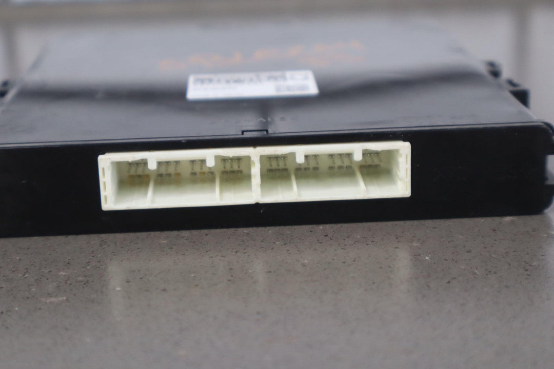 2010 - 2013 Lexus GX460 Power Management Control Module