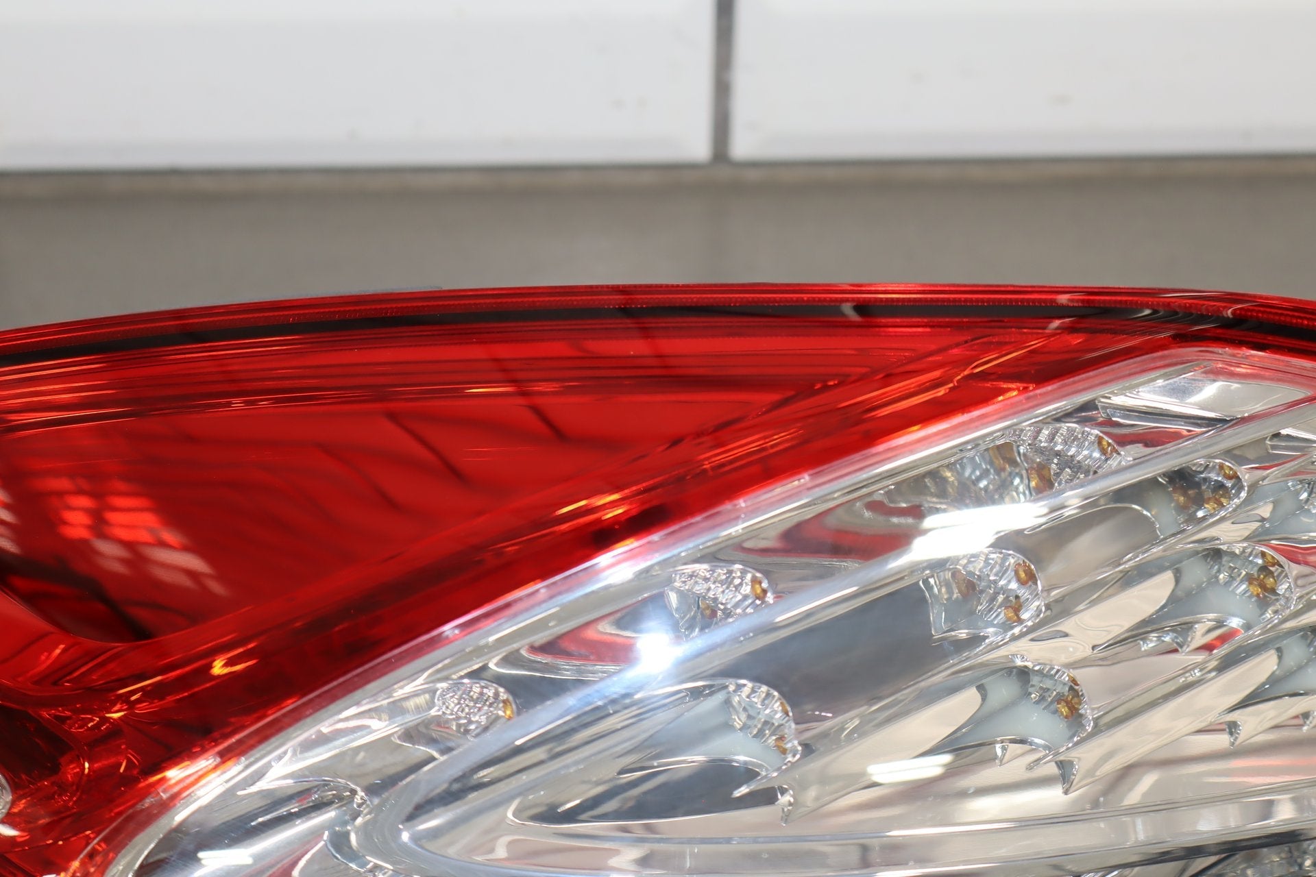 2010-2013 Porsche Panamera 970 Passenger Right RH Tail Light Assembly OEM