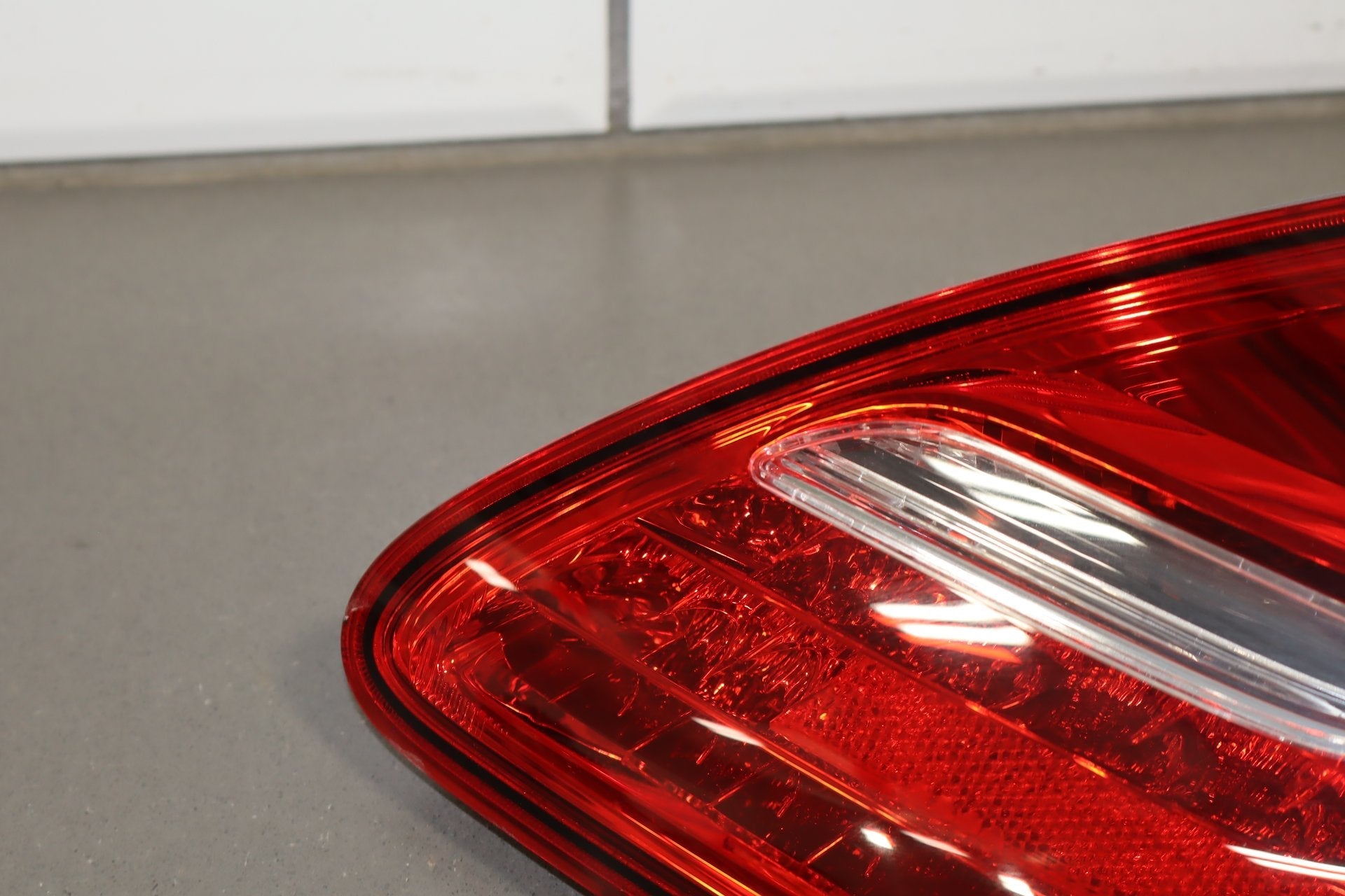 2010-2013 Porsche Panamera 970 Passenger Right RH Tail Light Assembly OEM