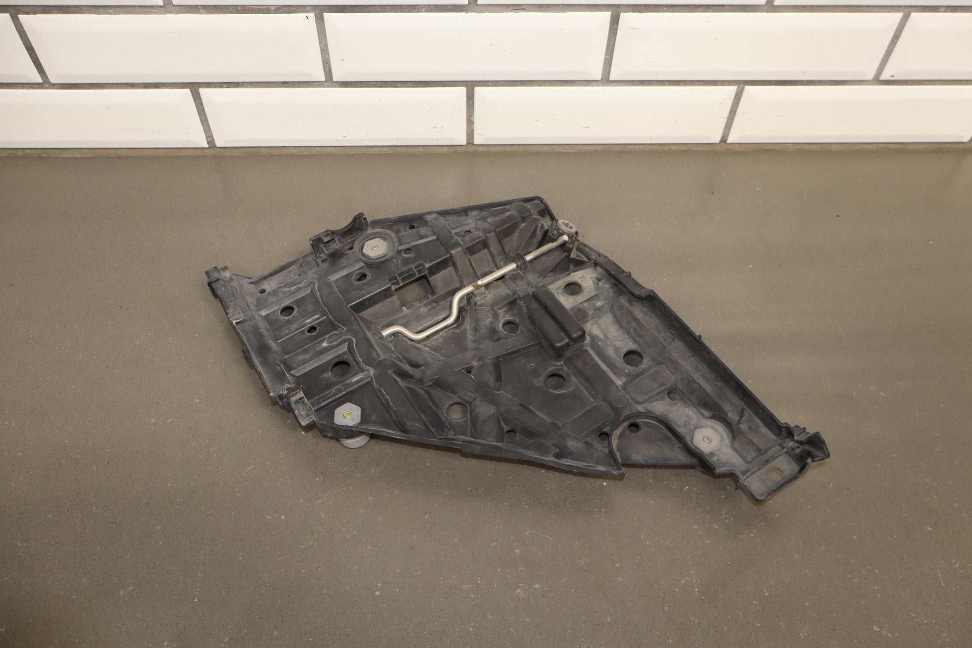 2010-2013 Porsche Panamera 970 Right RH Passenger Headlight Mount Bracket