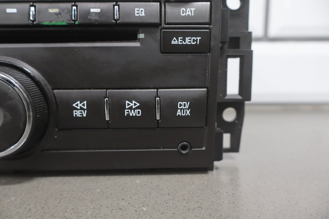 2010 - 2014 Chevrolet Suburban Radio 20968152 OEM Tested AM FM CD MP3