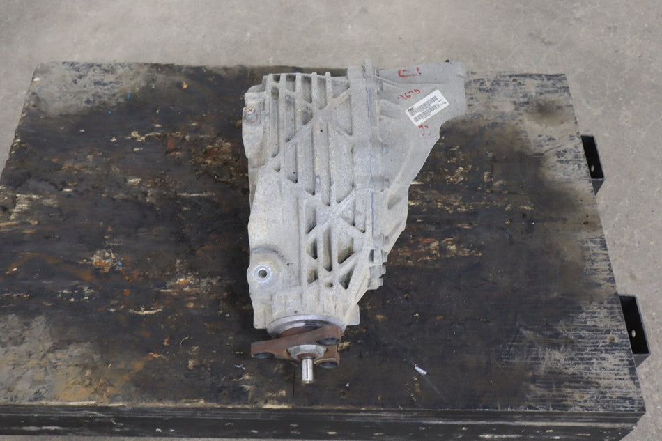2010-2014 Dodge Challenger R/T Carrier Assembly 4593854AH