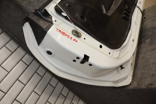 2010 - 2015 Chevrolet Camaro 2SS Left Front Door White GAZ