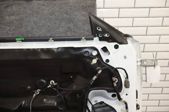 2010 - 2015 Chevrolet Camaro 2SS Left Front Door White GAZ