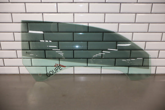 2010 - 2015 Chevrolet Camaro 2SS Right Front Door Window 22840054