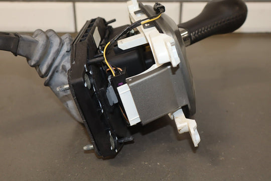 2010 - 2015 Chevrolet Camaro Automatic Floor Shifter Assembly OEM Tested