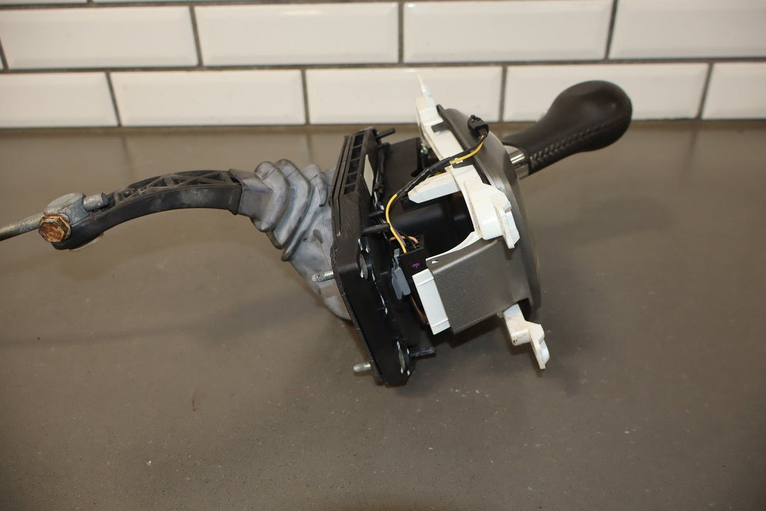 2010 - 2015 Chevrolet Camaro Automatic Floor Shifter Assembly OEM Tested