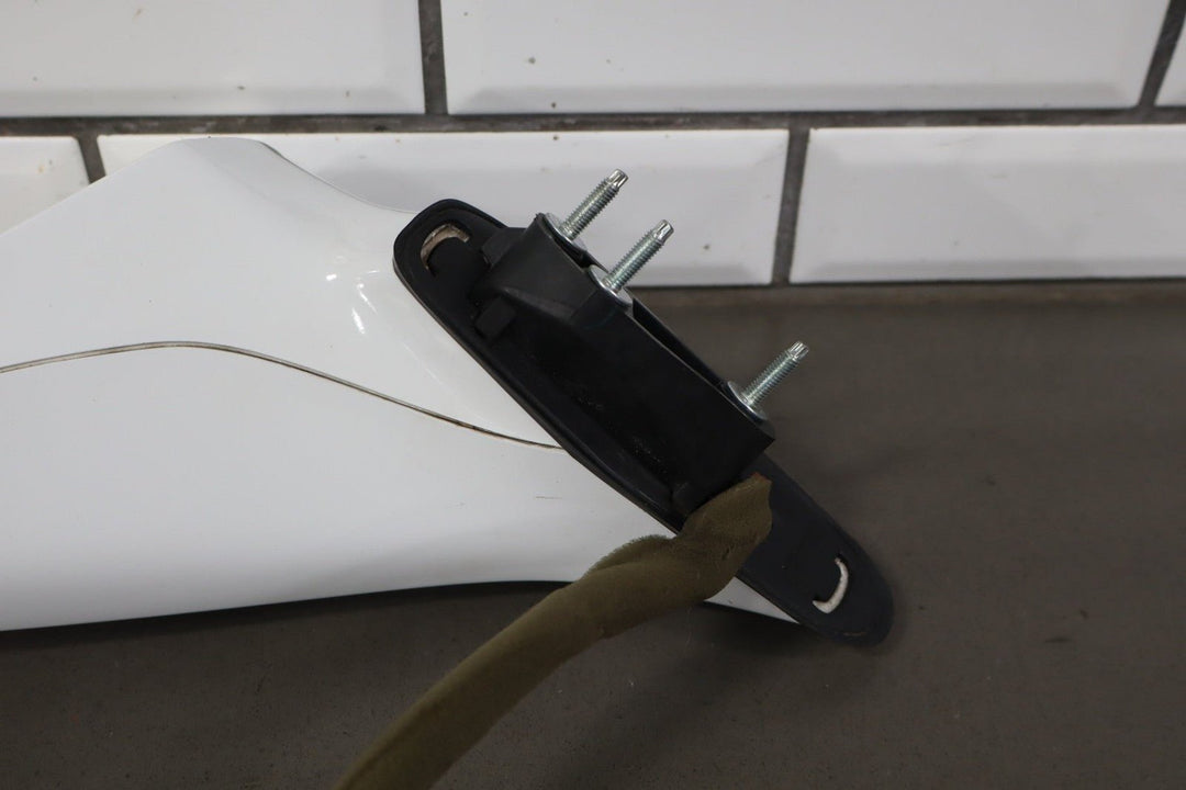 2010 - 2015 Chevrolet Camaro Left Door Mirror White GAZ 22762494