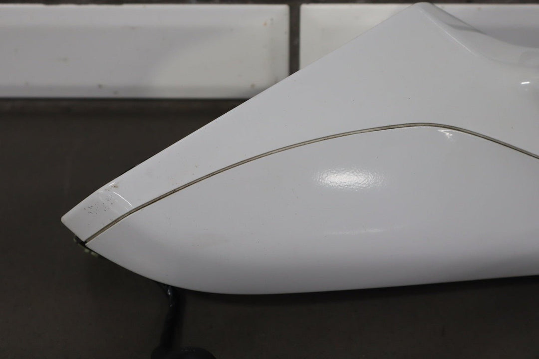 2010 - 2015 Chevrolet Camaro Left Door Mirror White GAZ 22762494