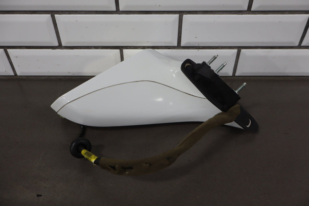 2010 - 2015 Chevrolet Camaro Left Door Mirror White GAZ 22762494