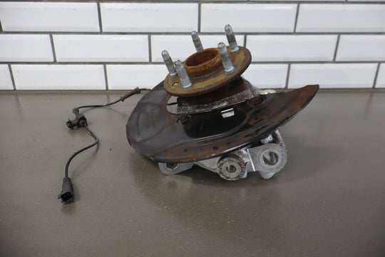 2010 - 2015 Chevrolet Camaro SS Left Front Spindle 92233625