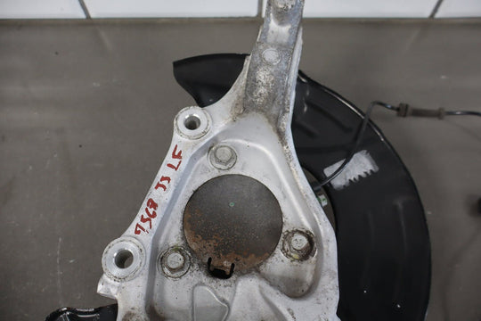 2010 - 2015 Chevrolet Camaro SS Left Front Spindle 92233625