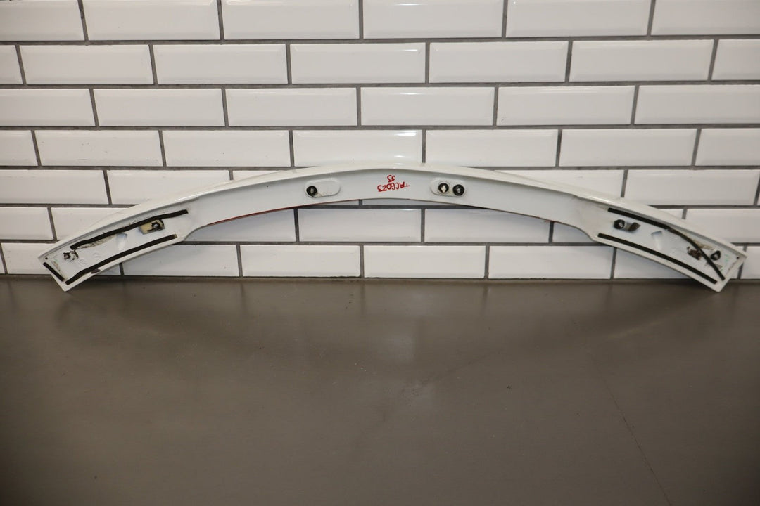 2010 - 2015 Chevrolet Camaro SS Rear Spoiler White GAZ