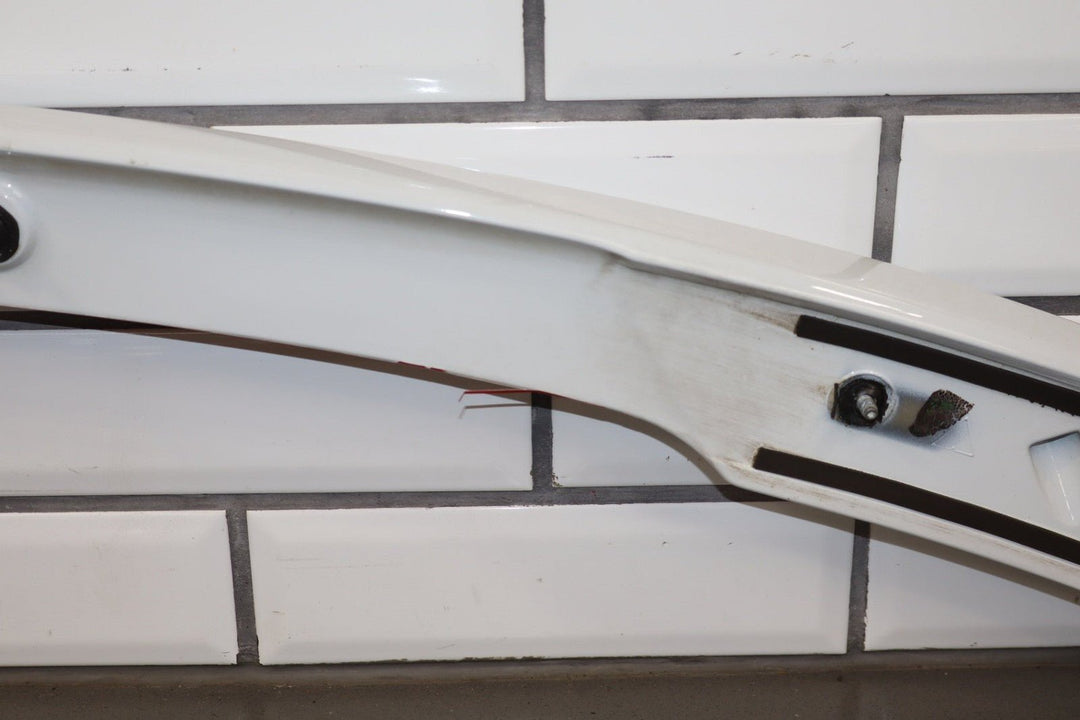 2010 - 2015 Chevrolet Camaro SS Rear Spoiler White GAZ