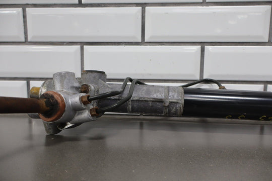2010 - 2015 Chevrolet Camaro SS Steering Gear Rack and Pinion 22930456 OEM