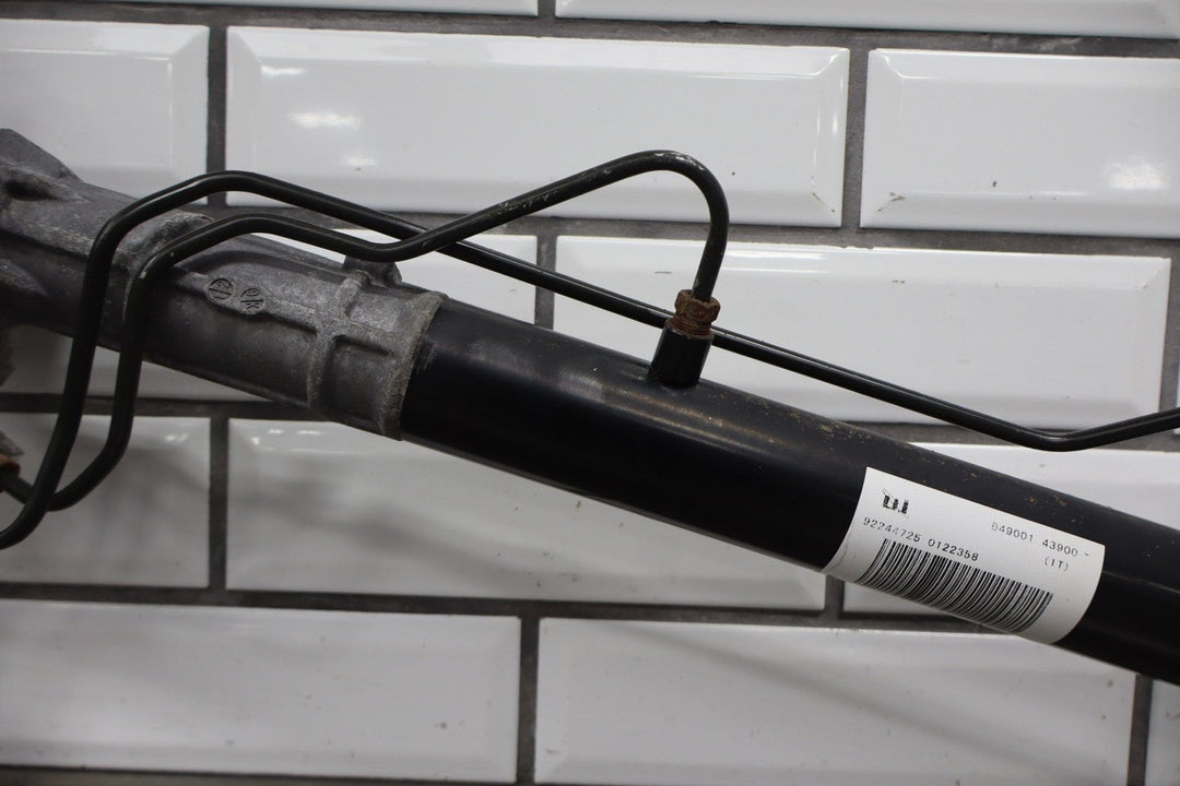 2010 - 2015 Chevrolet Camaro SS Steering Gear Rack and Pinion 22930456 OEM