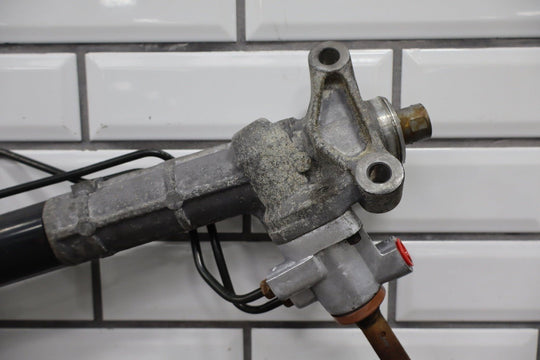 2010 - 2015 Chevrolet Camaro SS Steering Gear Rack and Pinion 22930456 OEM