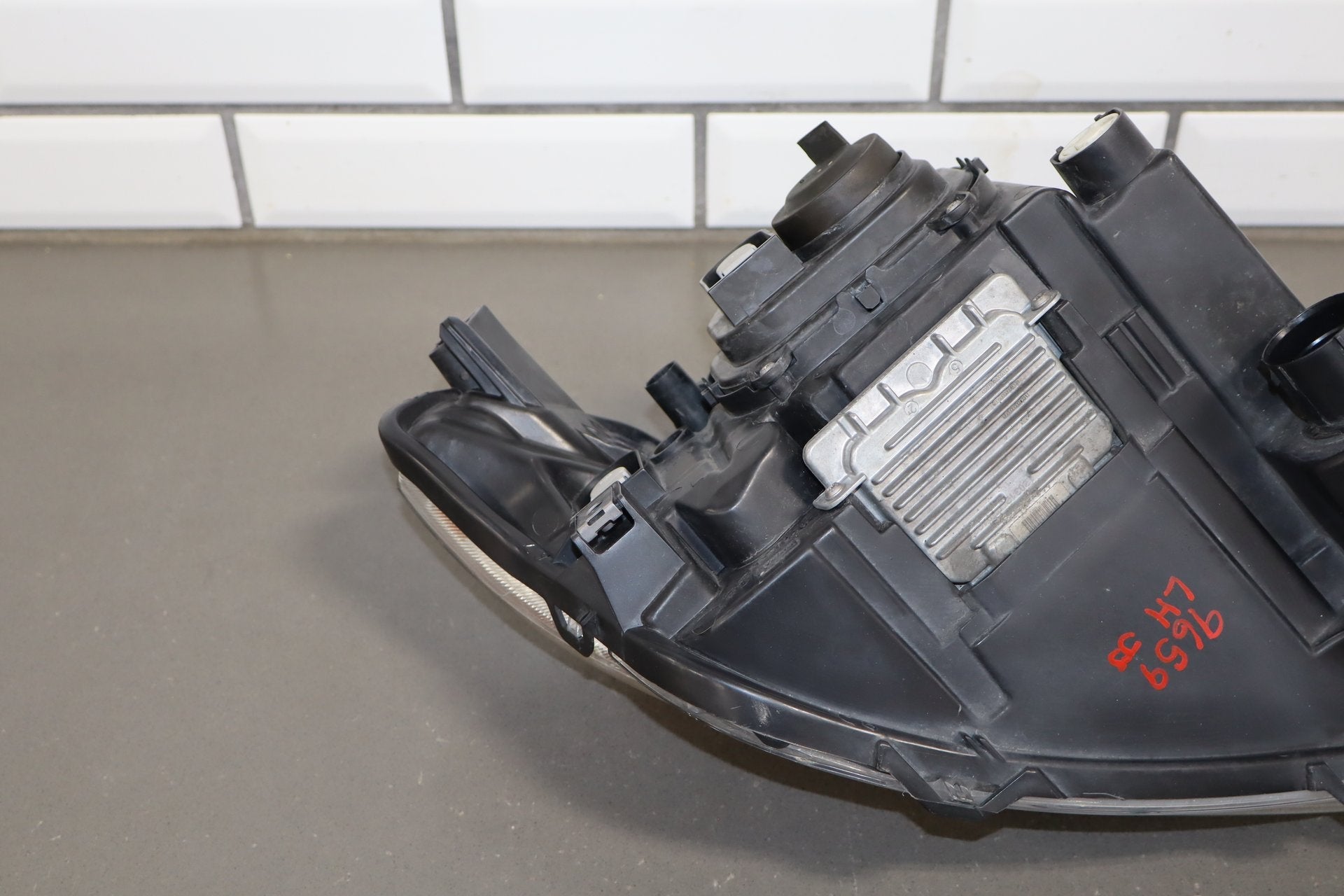 2010-2015 Jaguar XJ XJL Driver Left LH Xenon HID Headlight Assembly OEM