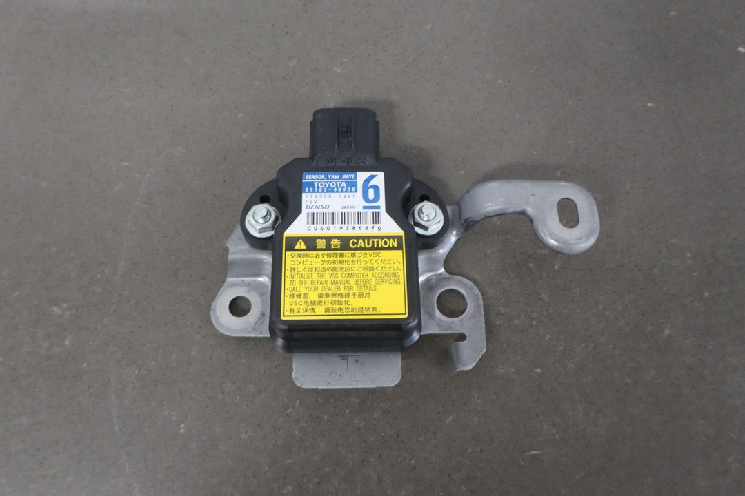 2010 - 2016 Lexus GX460 4Runner Stability Control/Yaw Rate Control Module