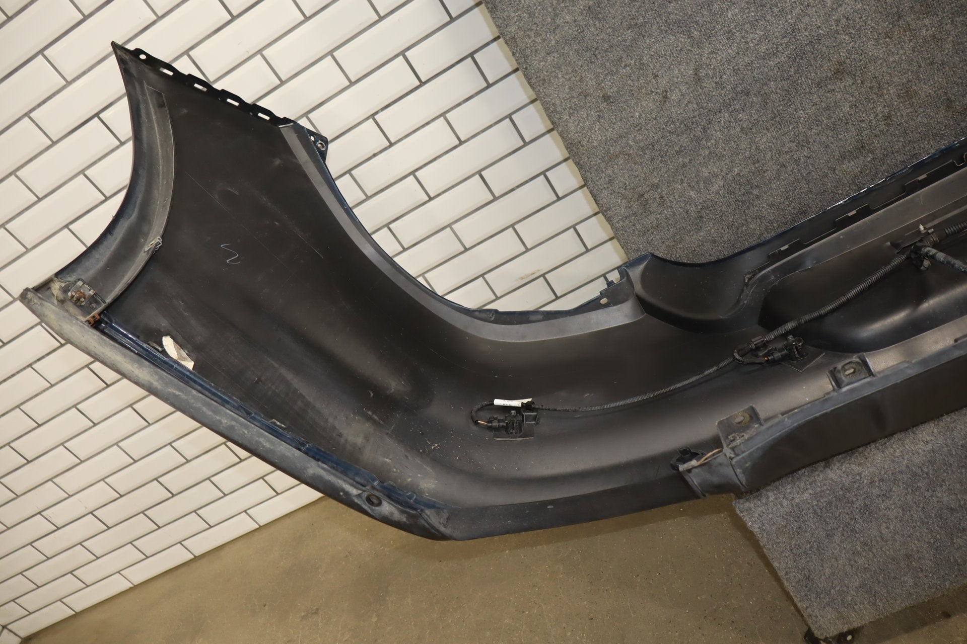 2010-2016 Porsche Panamera 4 S Rear Bumper Dark Blue Metallic N4