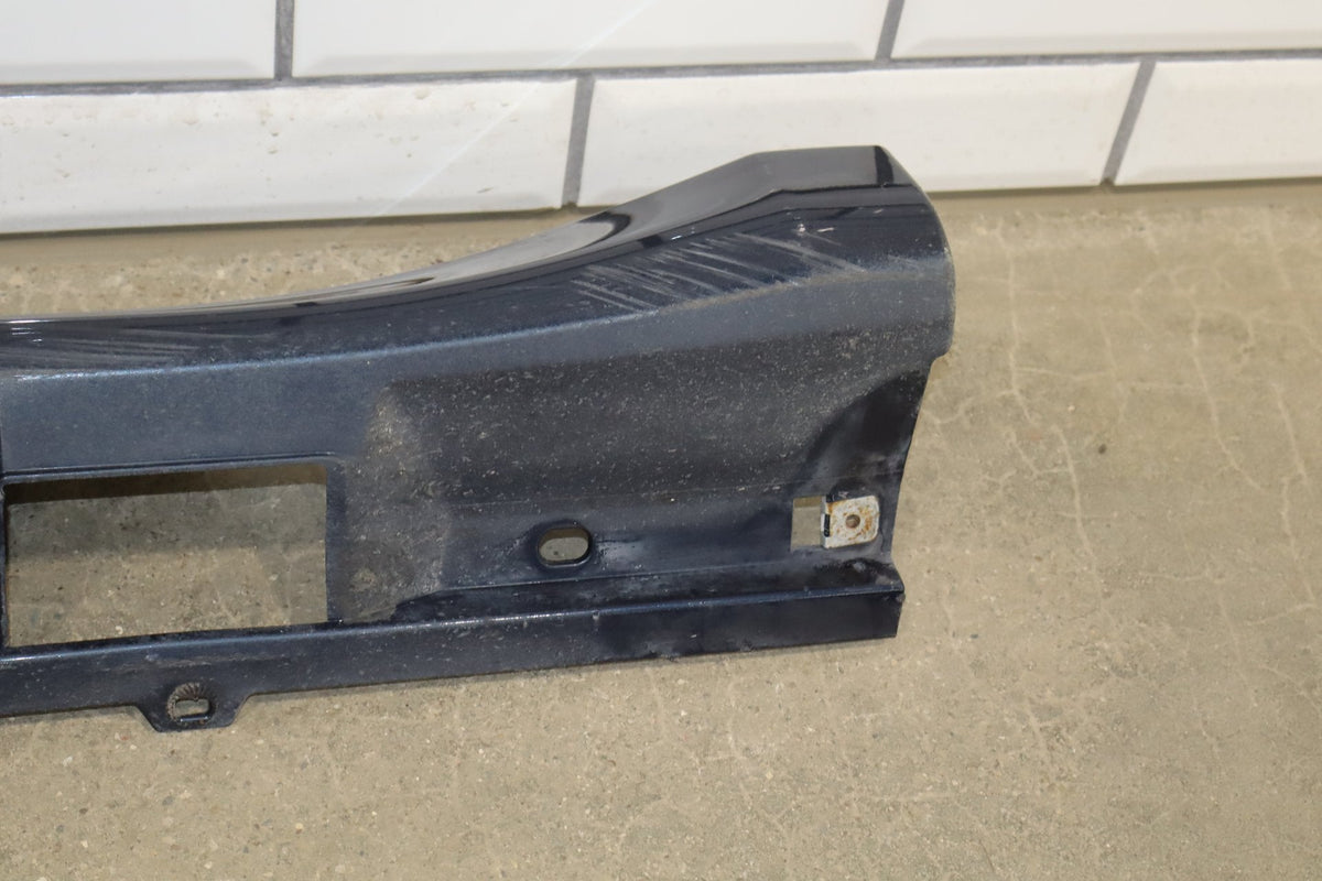 2010-2016 Porsche Panamera 4 S Right Rocker Molding Dark Blue Metallic Dark Blue Metallic