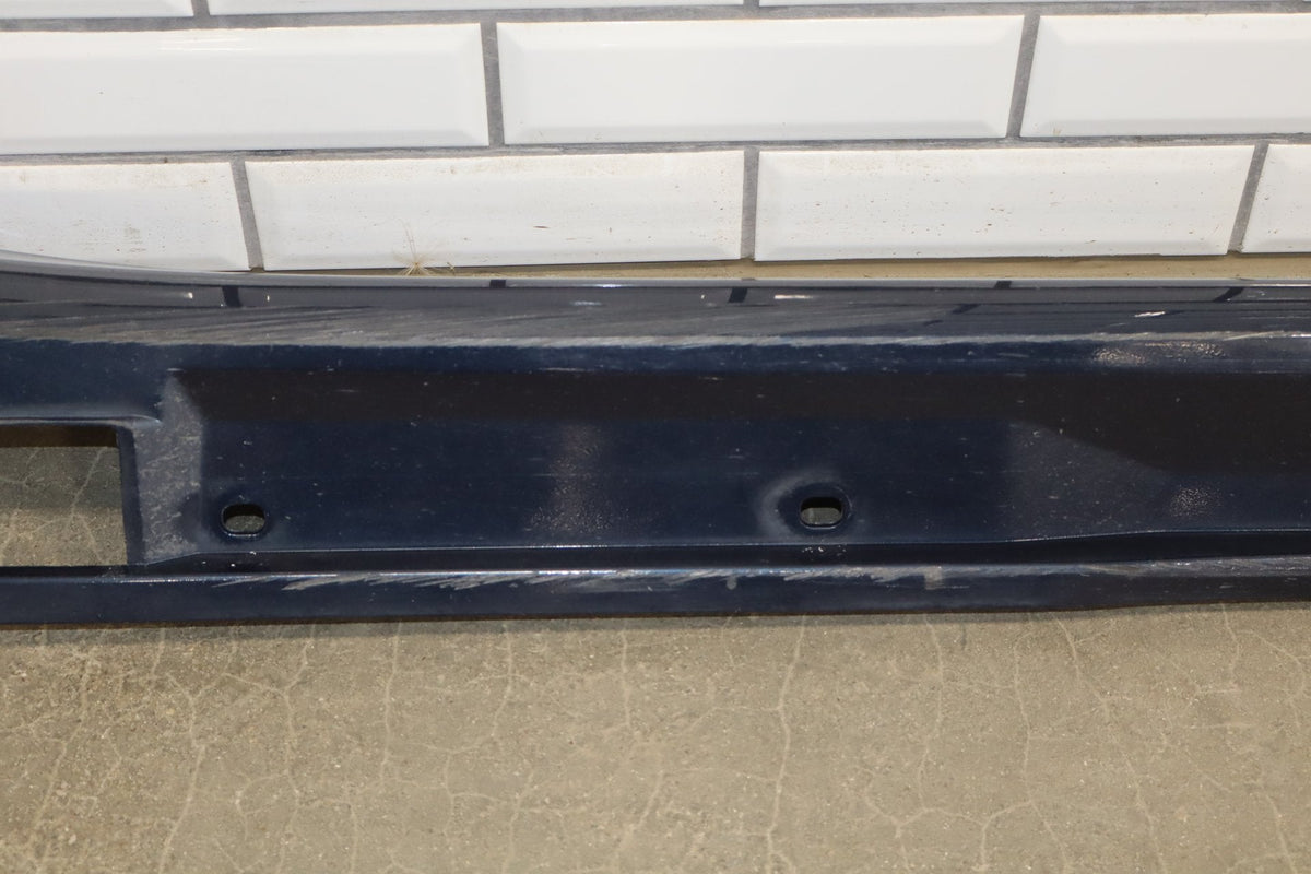2010-2016 Porsche Panamera 4 S Right Rocker Molding Dark Blue Metallic Dark Blue Metallic