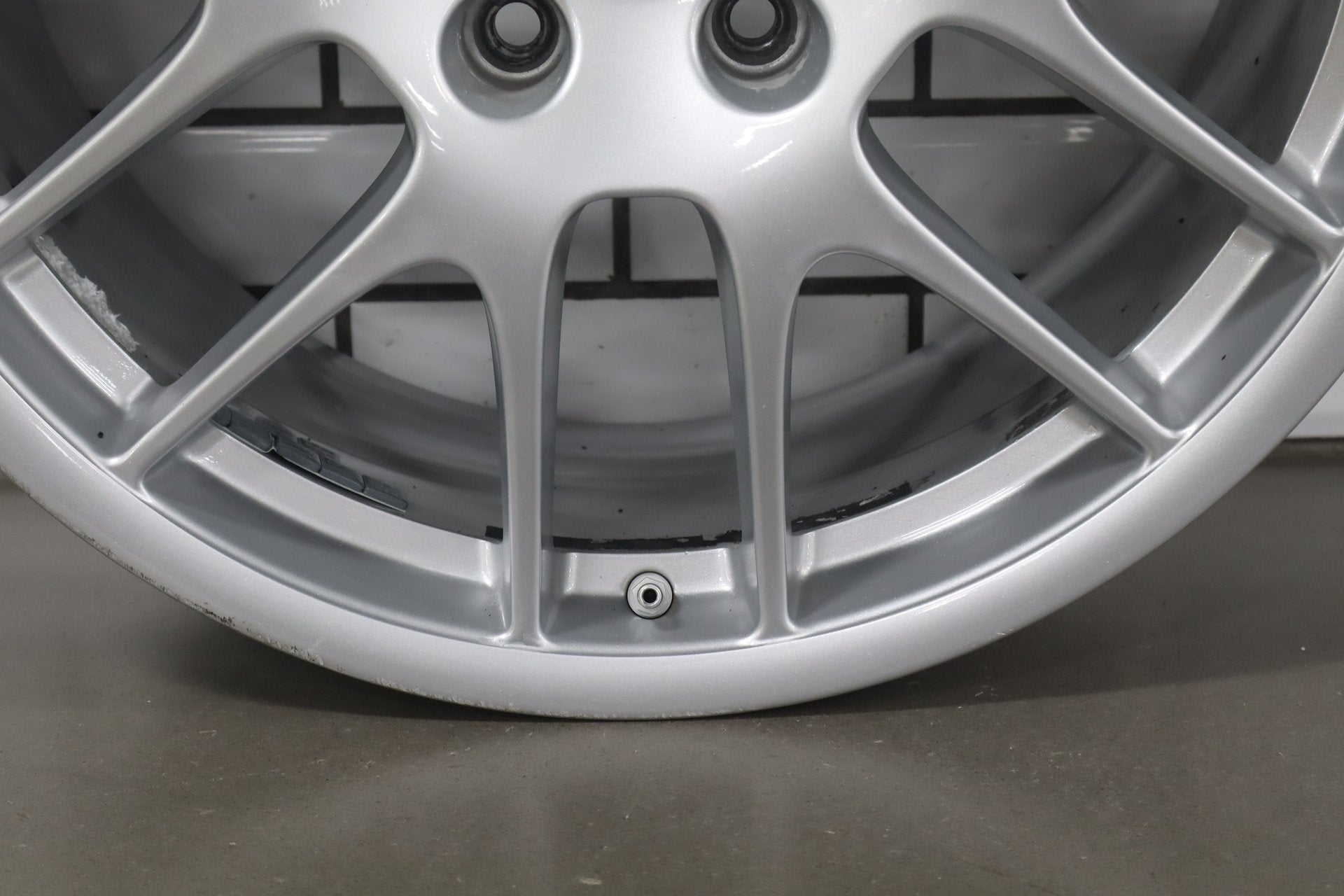 2010-2016 Porsche Panamera 4S 20"x9.5 Mesh Aluminum Alloy Wheel Rim OEM